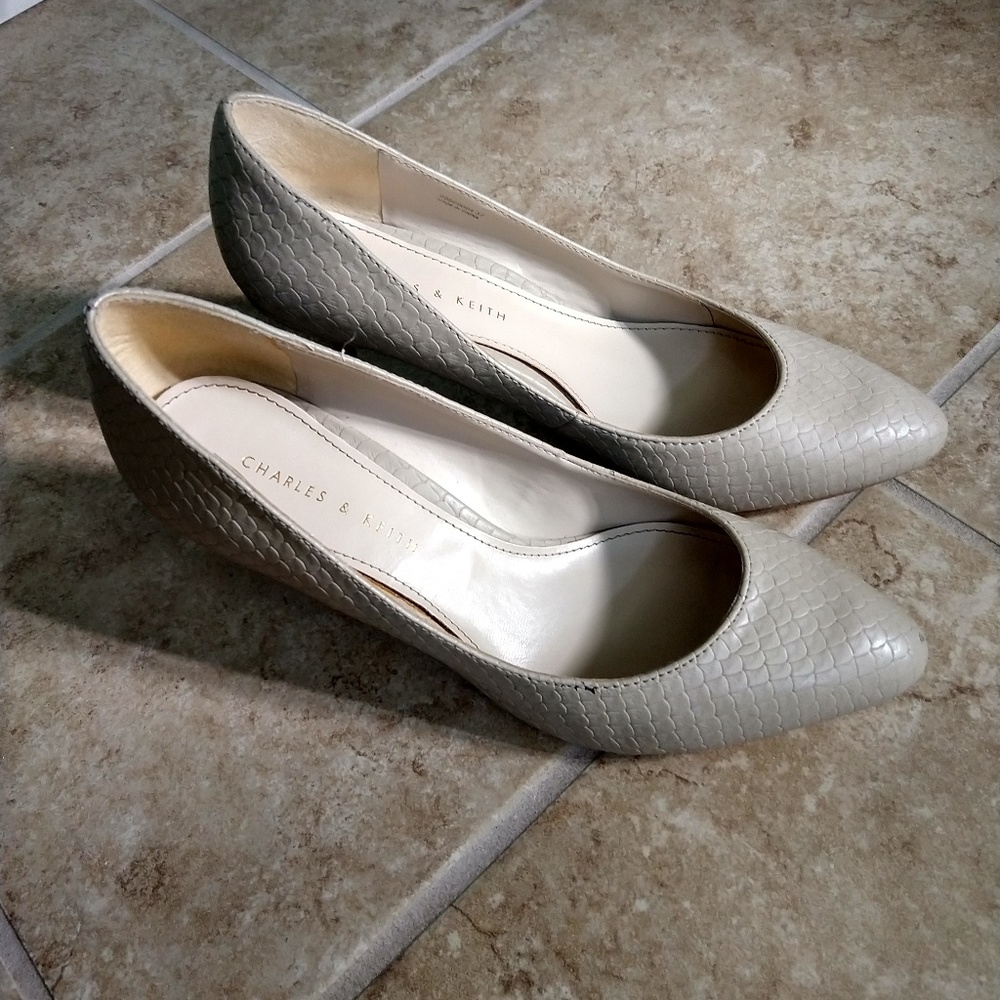 Cream heels. Free with any item from my closet.